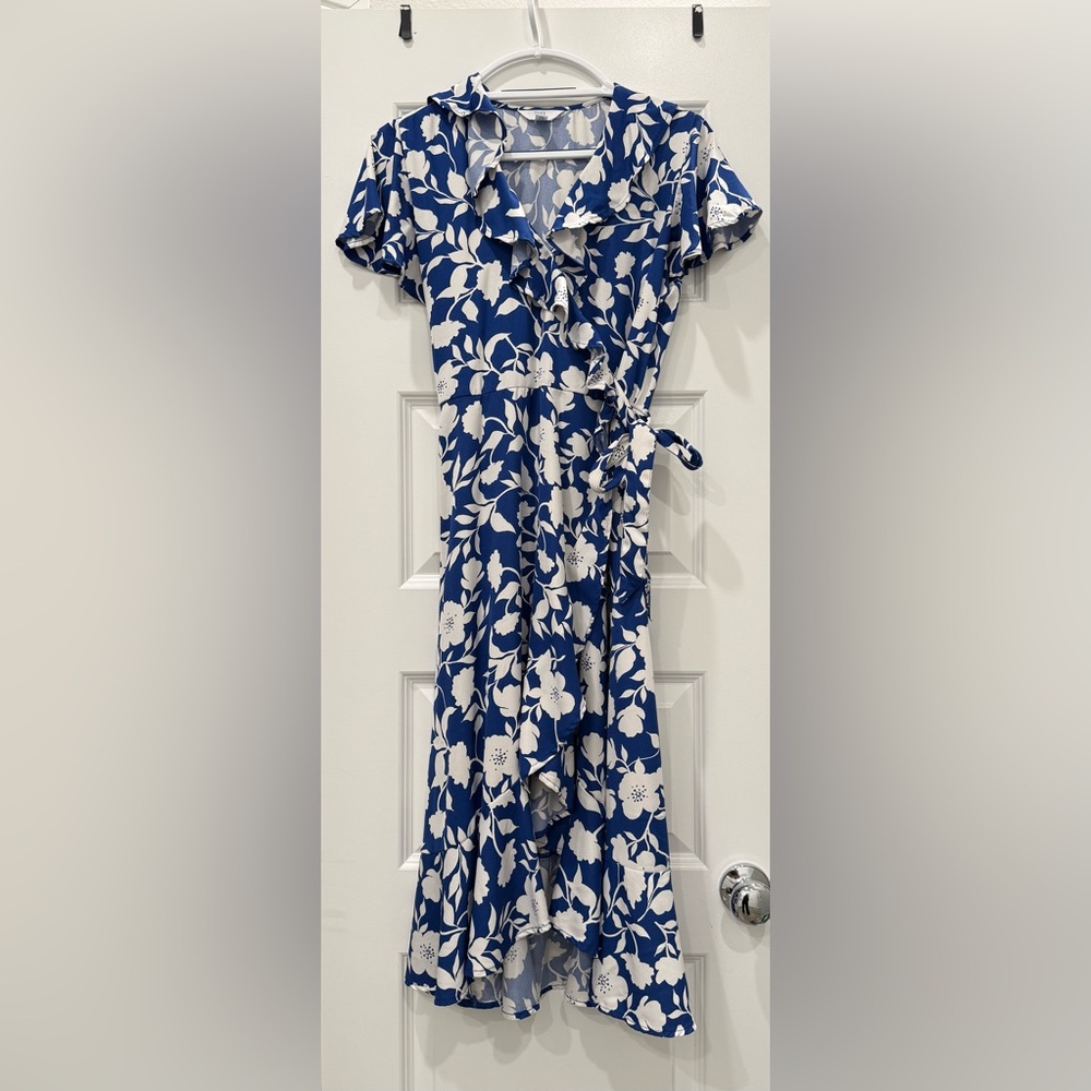 Time and Tru Blue and White Floral High Low Dress
